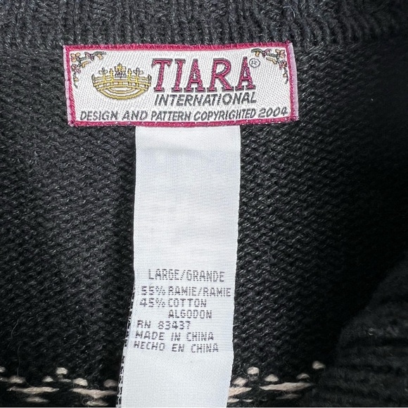 Vintage TIARA Black fair Isle Button up sweater cardigan - Picture 3 of 7